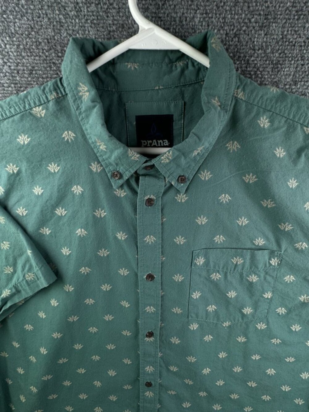 Prana Short Sleeve Button Up Shirt Green Cool Print 2XL Woven Cotton Blend